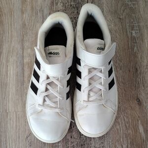 Adidas Classic White and Black Striped Shoes